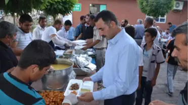 Sur Belediyesi'nden İftar Yemeği