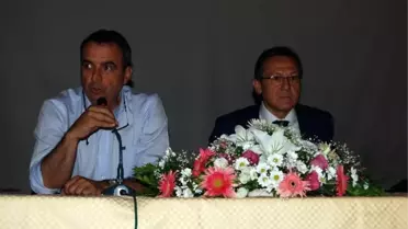Ayvalık'ta Muhtarlar Anlattı, Edip Uğur Dinledi