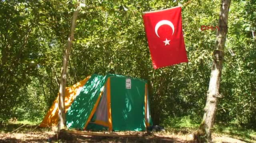 Kamilet Vadisi'nde Kaçak Hes Köprüsünü Vatandaşlar Trafiğe Kapattı