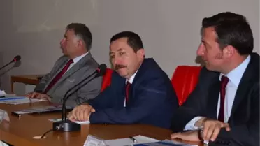 Sakin Şehir' Perşembe, Üst Geçidi İstemiyor