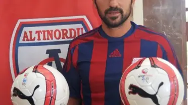 Göksü Türkdoğan Altınordu'da