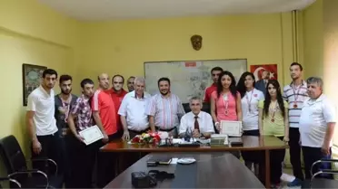 Hadi Şampiyon Sporcuları Kabul Etti