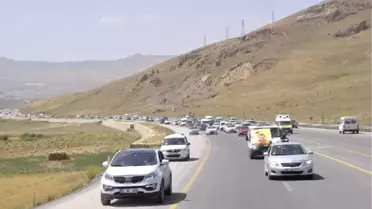 Suriye'de Öldürülen Yüksekova'lı Ypg'li İçin Kepenkler Açmadı (2)
