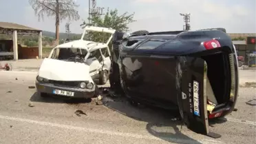 Bigadiç'te Trafik Kazası: 1 Ölü, 2 Yaralı