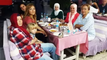 Ülkücüler Dikili'de İftar Yemeğinde Buluştu
