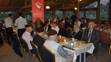 Vali Barut, Huzurevi Sakinleriyle İftarda Buluştu