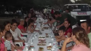 Gölovasında Tatilciler İftarda Buluştu