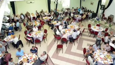 AK Parti Alaca Teşkilatından İftar Yemeği