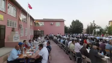 Mazıdağı Kaymakamlığı'ndan Vatandaşlara İftar Yemeği