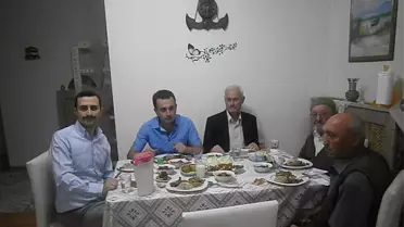 Hamamözü'nde 65 Aileye Sıcak Yemek Servisi