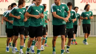 Bursaspor Maç Saatini Beklemeye Başladı