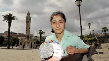 Judo 'Çiçek' Açtı