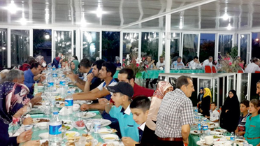 Koruyucu Aileler İftarda Buluştu