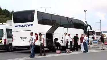 Bayram Trafiği Yolları Felç Etti