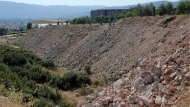 Dereye Hafriyat Dökümüne Tepki