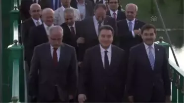 Babacan: 'Sıkıntıları açık açık dile getiren bir tek Türkiye var' -