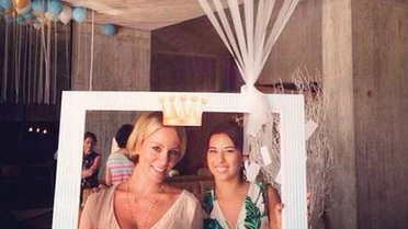 Bade İşçil, 'Baby Shower' Partisi Düzenledi