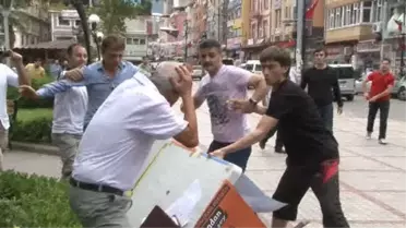 Rize'de Demirtaş İçin Açılan Seçim Standına Saldırı