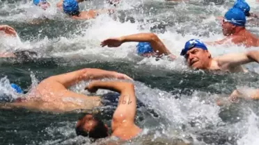 Körfez'in Pırıl Pırıl Sularında Ödüle Kulaç Atacaklar