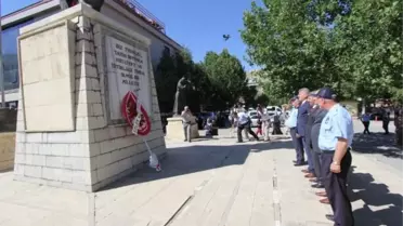 Şölenler Kapsamında Hükümet Meydanı'nda Tören Düzenlendi