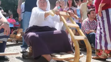 Trabzon'da Bilyeli Arabalar Yarıştı