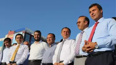 Adalet Bakanı Bozdağ: 'Ekmeleddin İhsanoğlu'nu Size Kim Tavsiye Etti?'