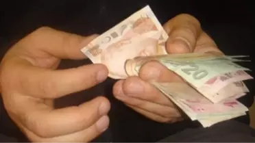 Çiftçi Borç Ertelemesi Değil, Para Yardımı İstiyor