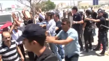 Yol kapatma eylemi -