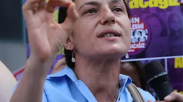 Başbakan Yardımcısı Arınç Hakkında Suç Duyurusu