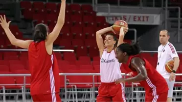 A Milli Kadın Basketbol Takımı'nda Hazırlıklar Sürüyor