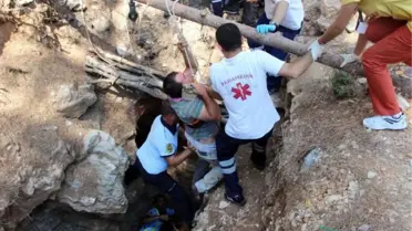 Define Aramak İçin Girdikleri Kuyuda Metan Gazından Zehirlendiler