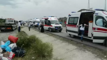 Çorum'da Minibüs Devrildi: 12 Yaralı