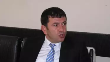 Chp, Gazetelere ve Televizyon Kanallarına Verilen İlan ve Reklamlar İçin Meclis Araştırması İstedi