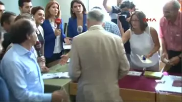 Ekmeleddin İhsanoğlu Oyunu Kullandı