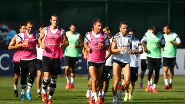 Beşiktaş, Arsenal Maçının Hazırlıklarını Sürdürdü