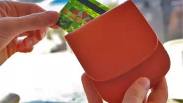 Bebek Arabasına Koyduğu Cüzdanı Çalındı