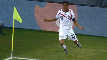Bryan Ruiz İçin Fullham'dan Beşiktaş'a Uyarı