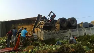 Adana Karaisalı'da Karpuz Kamyonları Çarpıştı: 3 Ölü, 9 Yaralı