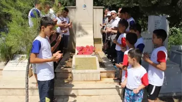 Mersinli Ahmet Mezarı Başında Anıldı