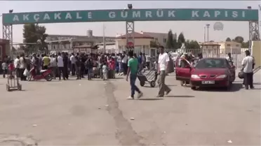 Akçakale ilçesinde yaşayan bir grup Suriyeli, ülkelerine döndü -