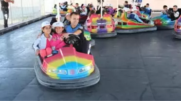 Şırnak'ta Polisten Çocuklara Lunapark Gezisi