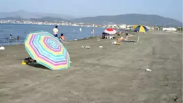 Urla Kum Denizi'ndeki Yıkım Sosyal Projeye Takıldı