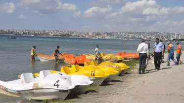 İstanbul'da Denize Açılan 5 Kişiyi Arama Çalışmaları