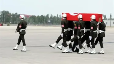 Kılıçdaroğlu Şehit Teğmen As'ın Babası Ömer As'ı Aradı