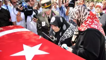 Şehit Teğmen Tokat'ta Toprağa Verildi