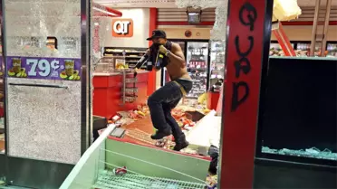 Ferguson'da İki Siyahi Gencin Öldürülmesi
