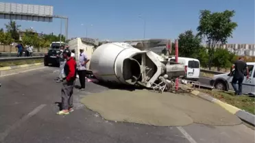 Beton Mikseri Devrildi: 1 Yaralı