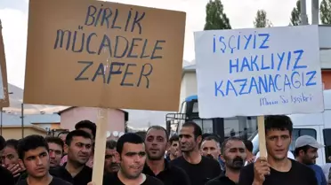 Ovacık'ta Su Fabrikası Çalışanlarından İş Bırakma Eylemi