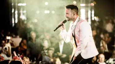 Tarkan, Monaco Konserinde Hayranlarına Unutulmaz Bir Gece Yaşattı