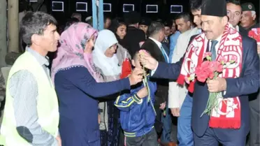 Afyon'da 4 Bin Kişi Kocatepe'ye Yürüdü